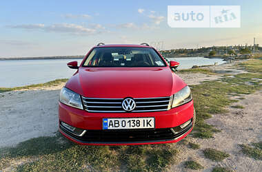 Універсал Volkswagen Passat 2011 в Миколаєві