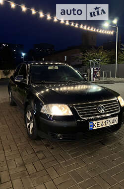 Седан Volkswagen Passat 2005 в Дніпрі