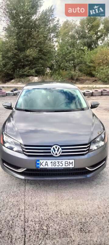 Volkswagen Passat 2011
