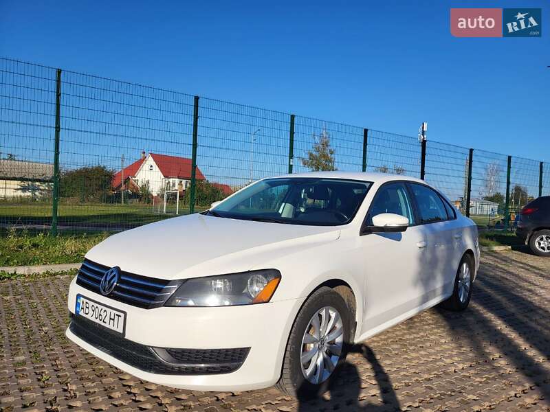 Седан Volkswagen Passat 2014 в Вінниці