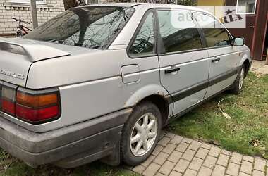 Седан Volkswagen Passat 1992 в Лимане