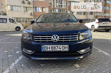 Седан Volkswagen Passat 2012 в Одессе