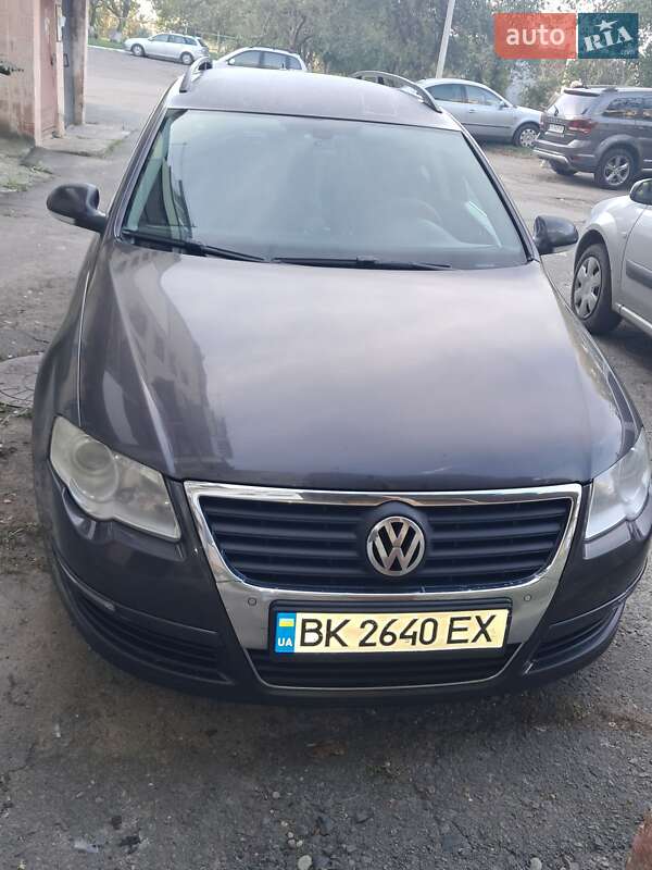 Volkswagen Passat 2010