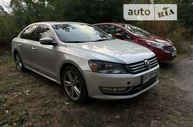 Седан Volkswagen Passat 2015 в Житомирі