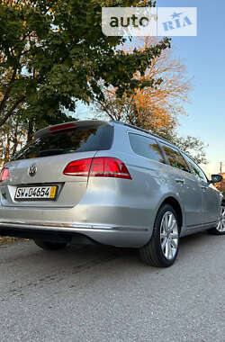 Универсал Volkswagen Passat 2012 в Стрые