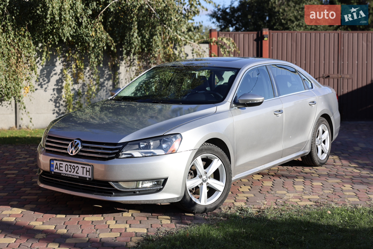 2012 Volkswagen Passat - мініатюра 12