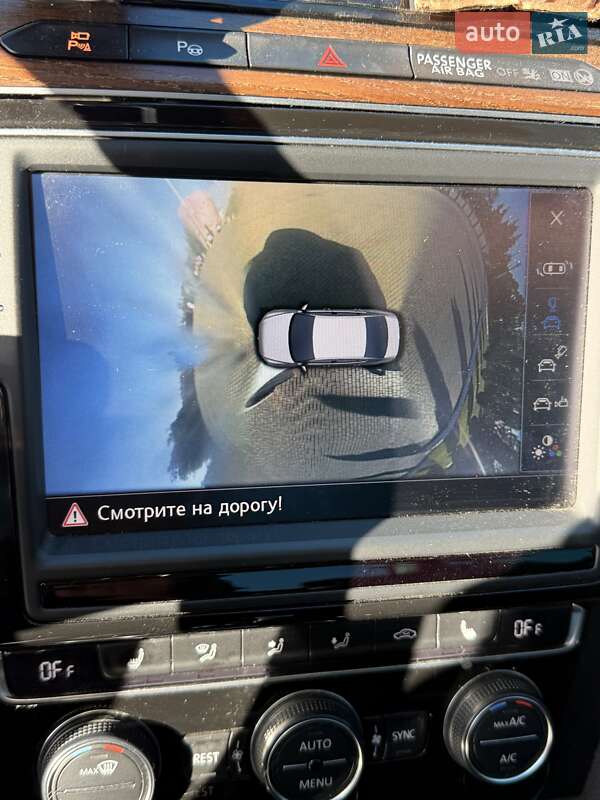 Седан Volkswagen Passat 2016 в Одессе