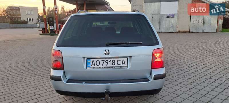 Універсал Volkswagen Passat 2003 в Іршаві