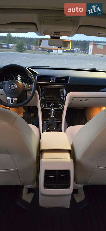 Седан Volkswagen Passat 2014 в Киеве фото 5 Седан Volkswagen Passat 2014 в Киеве