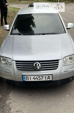 Седан Volkswagen Passat 2003 в Кременчуці