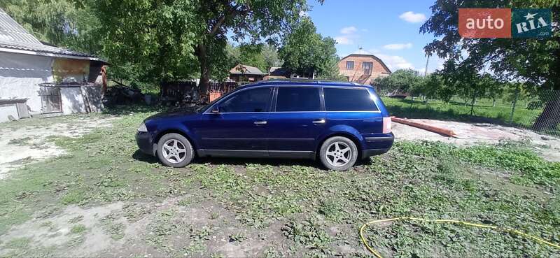 Универсал Volkswagen Passat 2004 в 