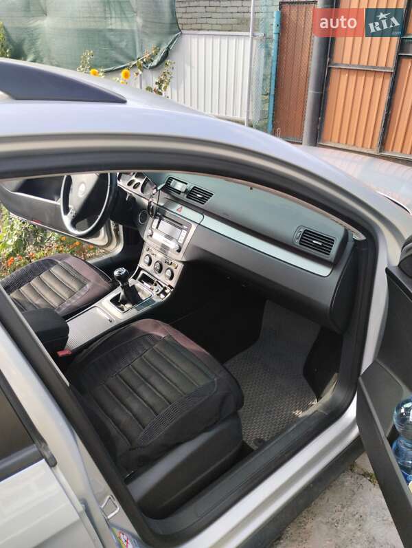 Універсал Volkswagen Passat 2008 в Вознесенську