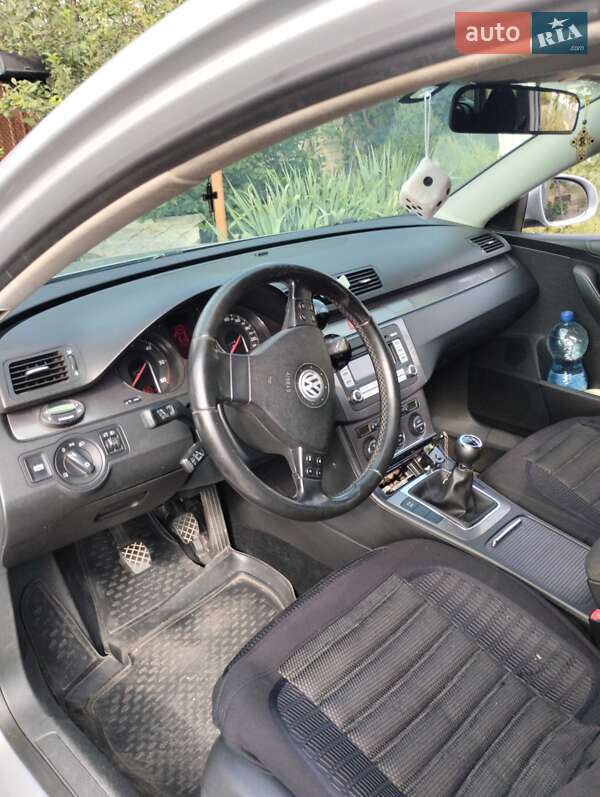 Універсал Volkswagen Passat 2008 в Вознесенську