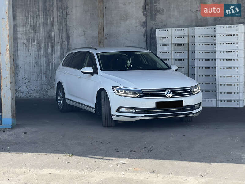 Универсал Volkswagen Passat 2016 в Краматорске