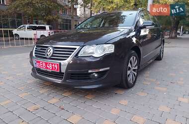 Универсал Volkswagen Passat 2010 в Одессе