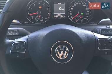 Седан Volkswagen Passat 2012 в Павлограде