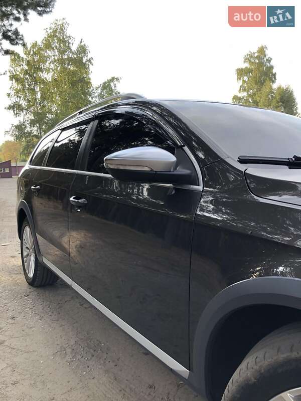 Універсал Volkswagen Passat 2014 в Харкові