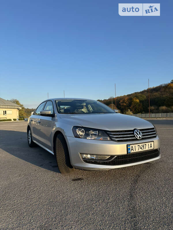 Седан Volkswagen Passat 2014 в Обухові