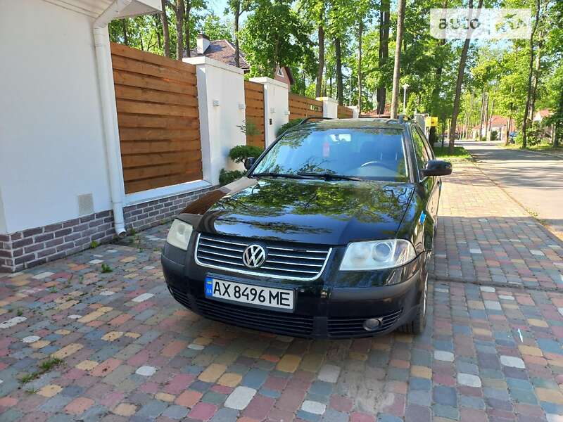 Універсал Volkswagen Passat 2003 в Харкові