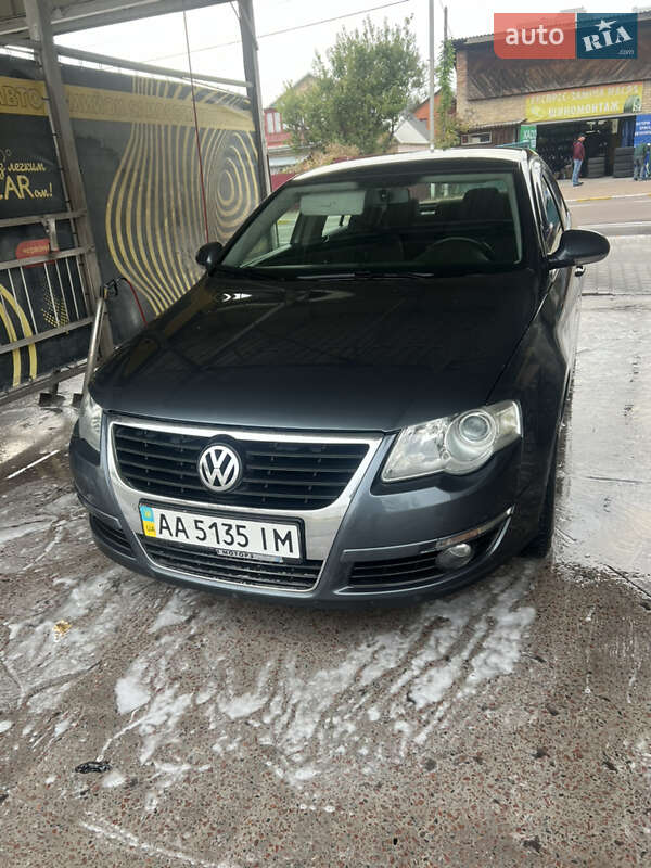 Седан Volkswagen Passat 2008 в 