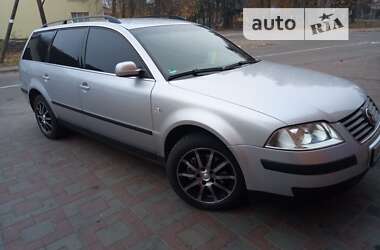 Універсал Volkswagen Passat 2003 в Козятині