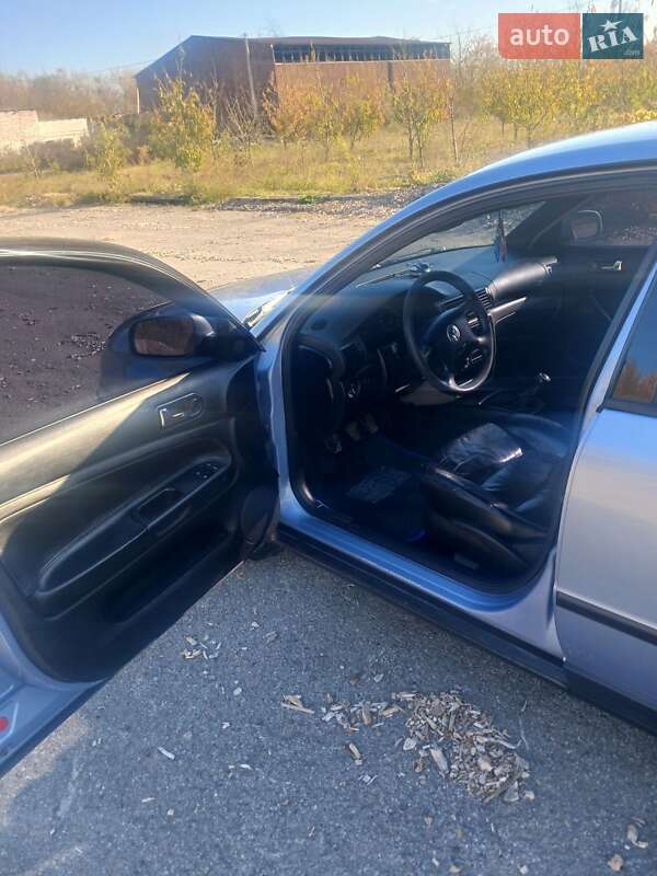 Седан Volkswagen Passat 1998 в Виньковцах
