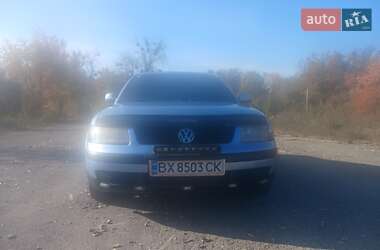 Седан Volkswagen Passat 1998 в Виньковцах