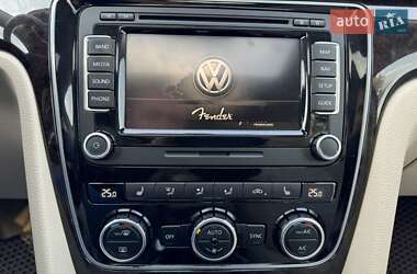 Седан Volkswagen Passat 2013 в 