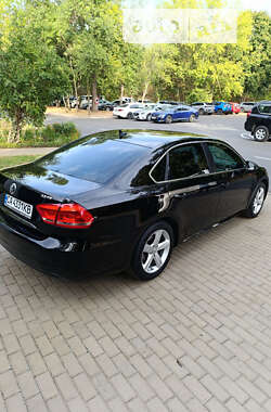 Седан Volkswagen Passat 2012 в Черкассах