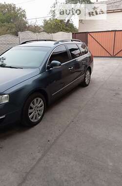 Универсал Volkswagen Passat 2008 в Киеве