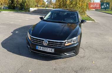 Седан Volkswagen Passat 2016 в Александрие