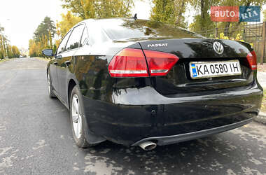 Седан Volkswagen Passat 2011 в Киеве