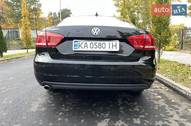 Седан Volkswagen Passat 2011 в Киеве