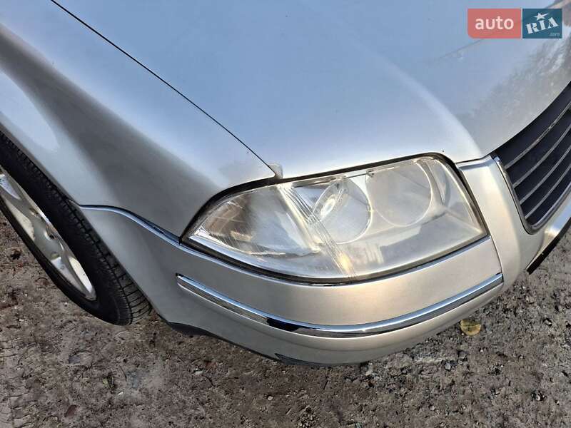 Універсал Volkswagen Passat 2004 в Львові