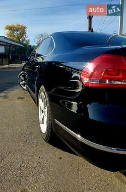 Седан Volkswagen Passat 2015 в 
