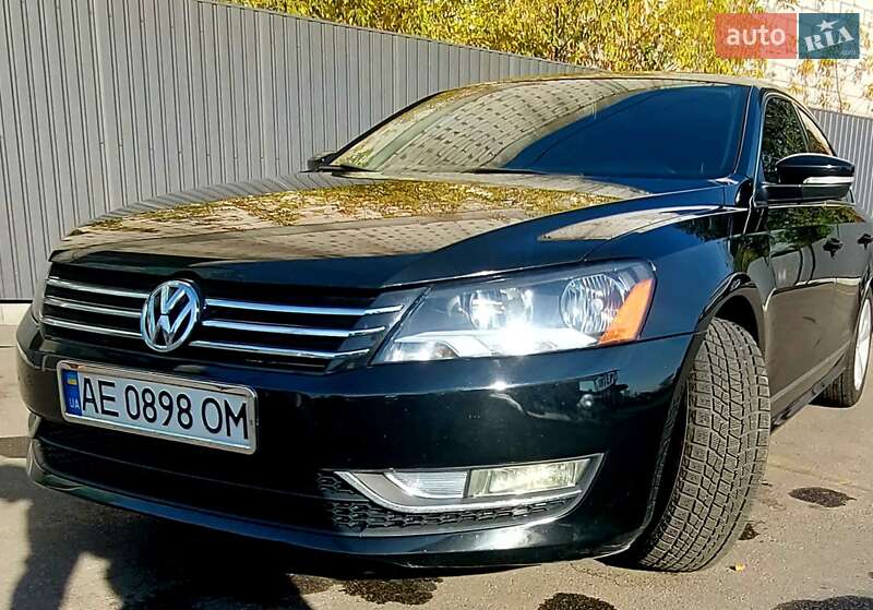 Седан Volkswagen Passat 2015 в Дніпрі