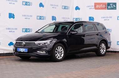 Універсал Volkswagen Passat 2020 в Луцьку