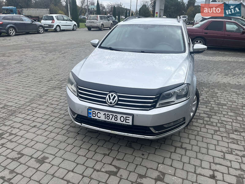 Volkswagen Passat 2012