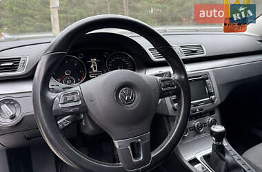 Універсал Volkswagen Passat 2011 в Славуті