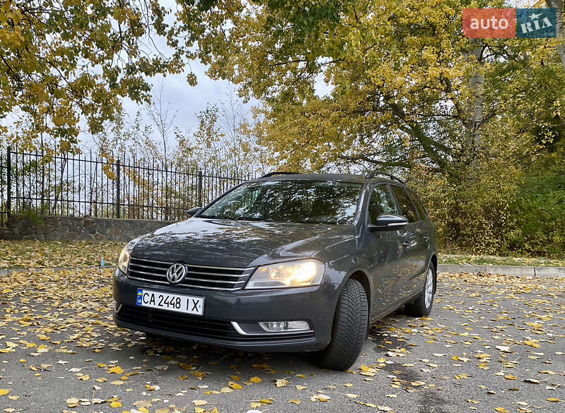 Универсал Volkswagen Passat 2012 в Умани