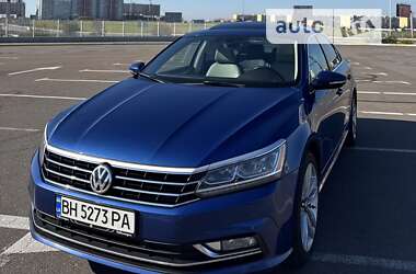 Седан Volkswagen Passat 2016 в Одесі