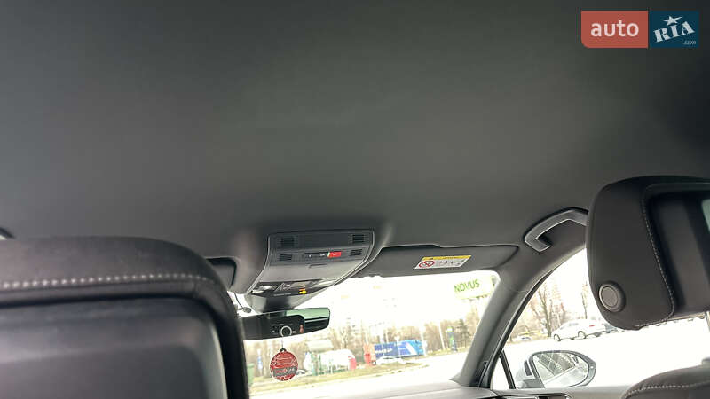 Седан Volkswagen Passat 2019 в Киеве