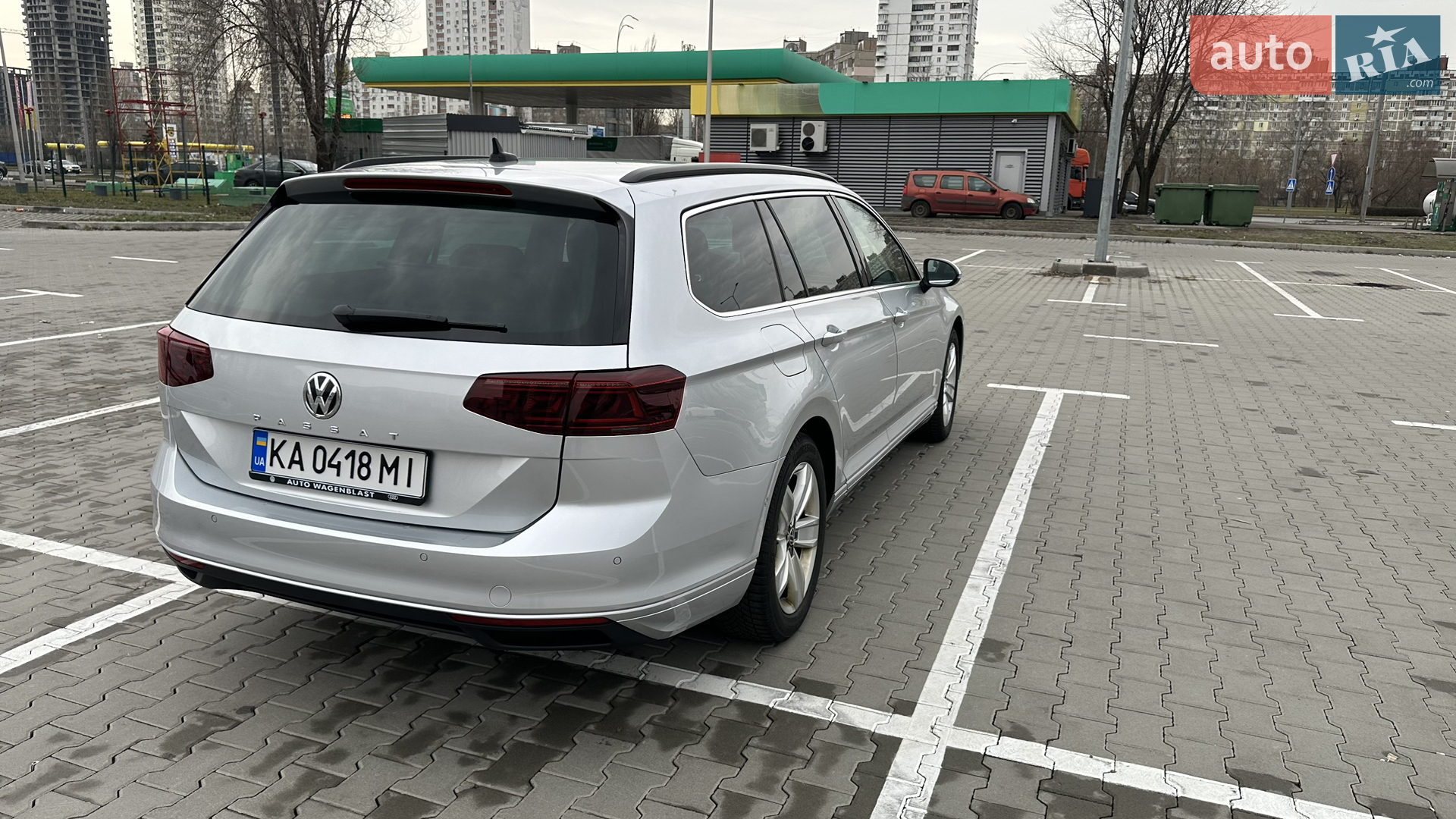2019 Volkswagen Passat - мініатюра 18