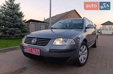 Універсал Volkswagen Passat 2005 в Сарнах