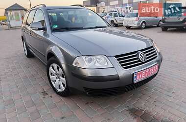 Універсал Volkswagen Passat 2005 в Сарнах