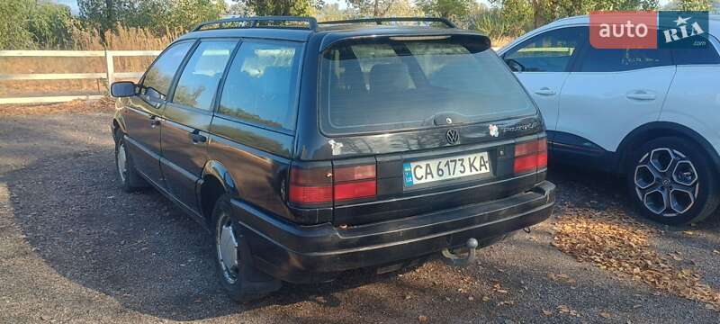 Универсал Volkswagen Passat 1993 в Черкассах фото 3 Универсал Volkswagen Passat 1993 в Черкассах