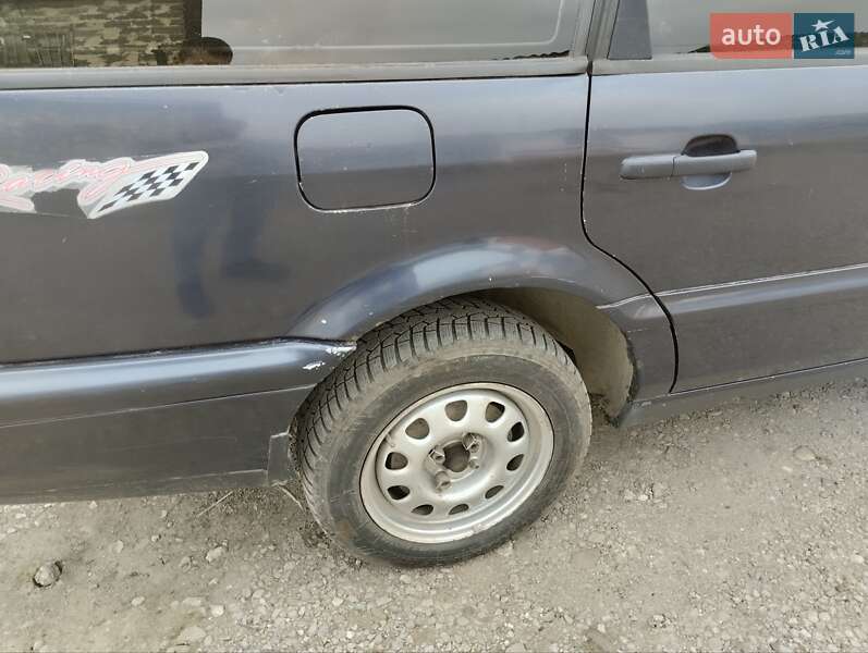 Универсал Volkswagen Passat 1995 в Ивано-Франковске