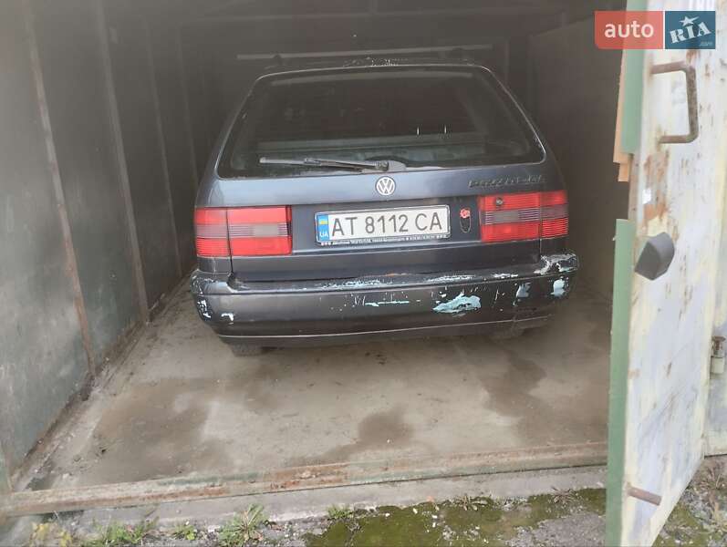 Универсал Volkswagen Passat 1995 в Ивано-Франковске