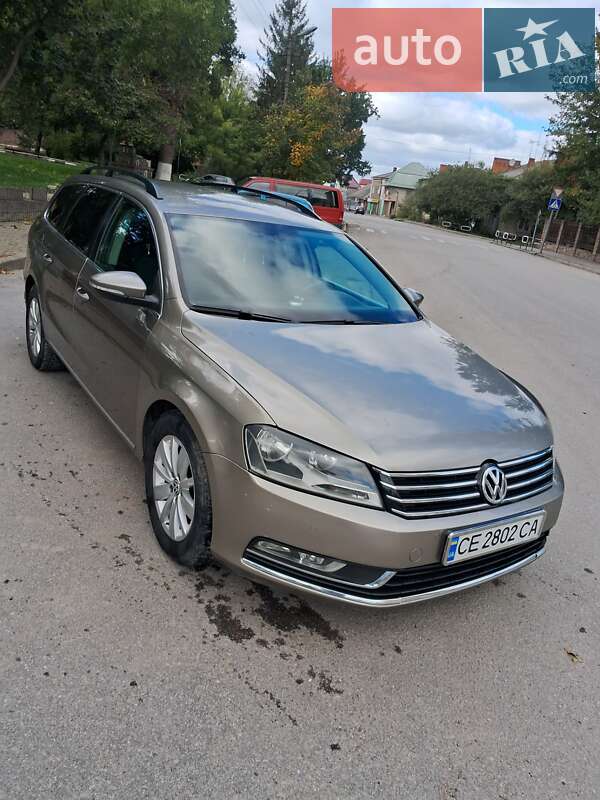 Универсал Volkswagen Passat 2012 в Городенке