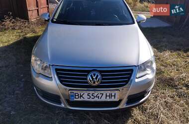 Седан Volkswagen Passat 2010 в Борисполі